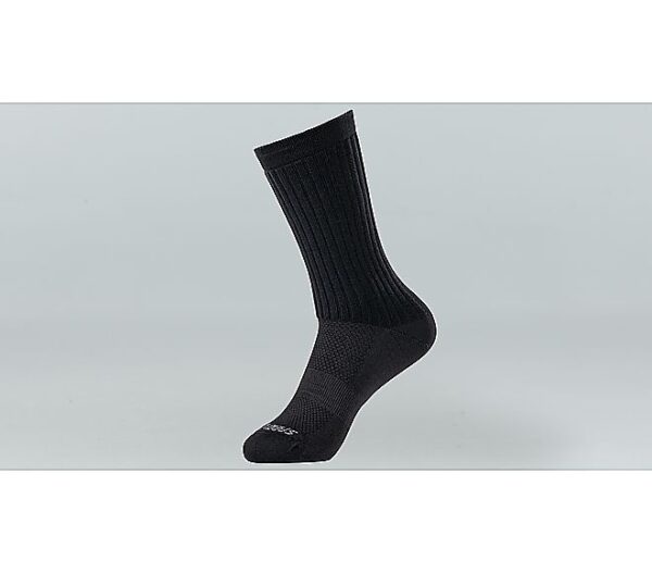 BwdW23y8YakcB6yM-1.jpg